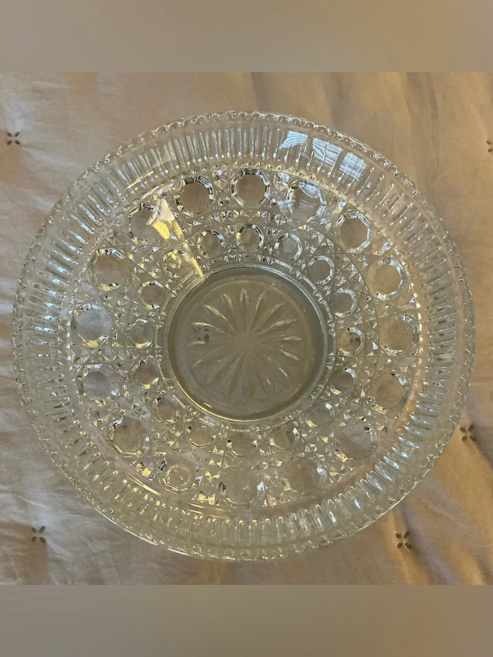 Federal Glass Company Windsor Pattern 7.5”D